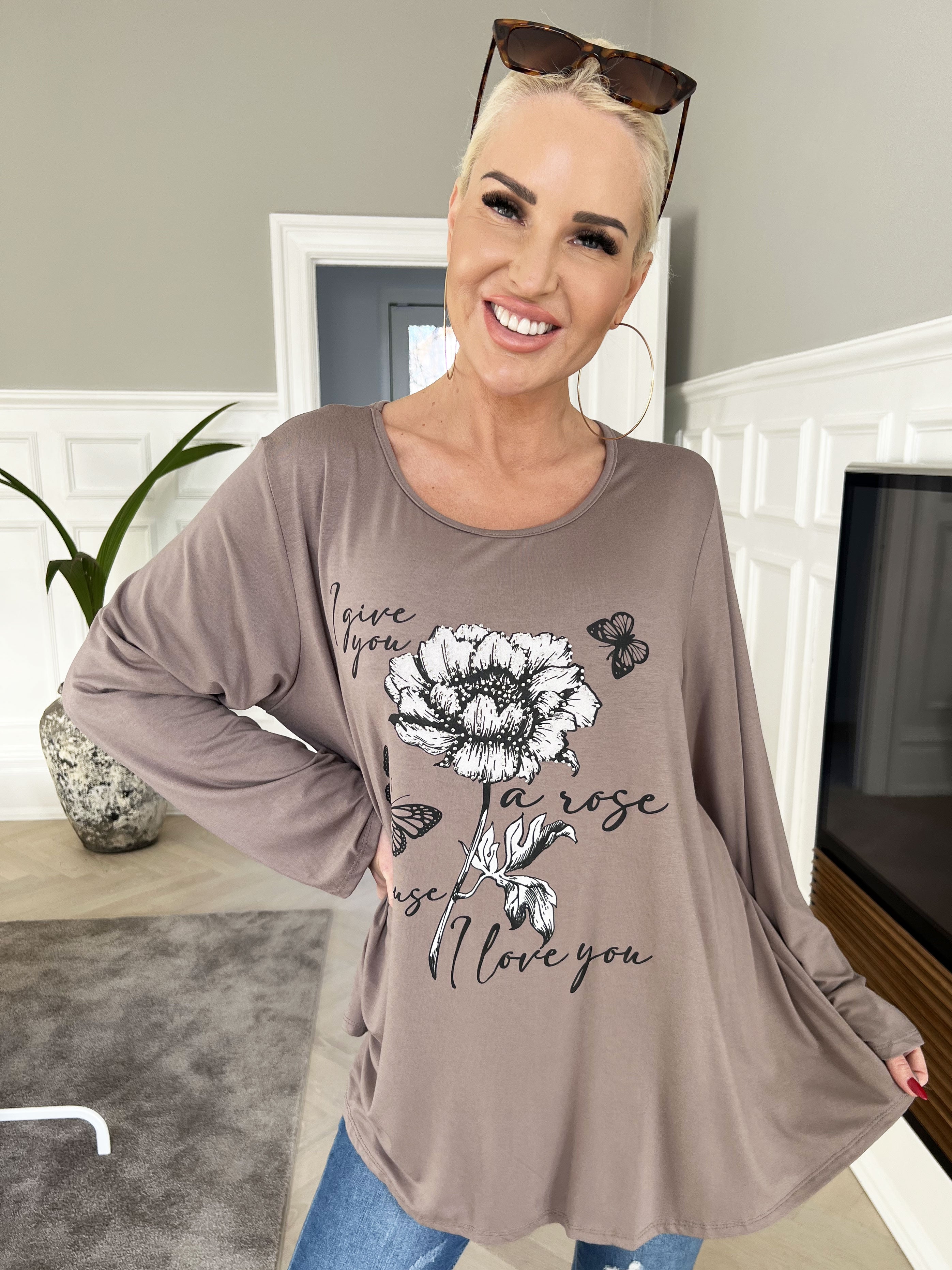 Klara - Jersey bluse i viscose med similisten og tryk